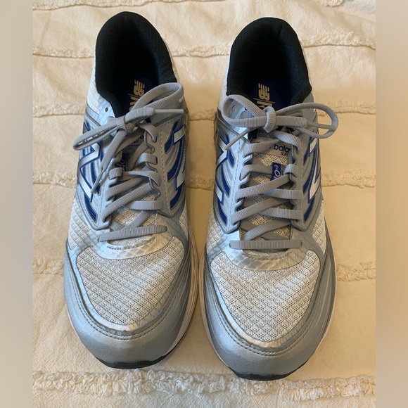 New Balance Men's Gray and Blue Running Shoes Size 9 - Picture 3 of 5